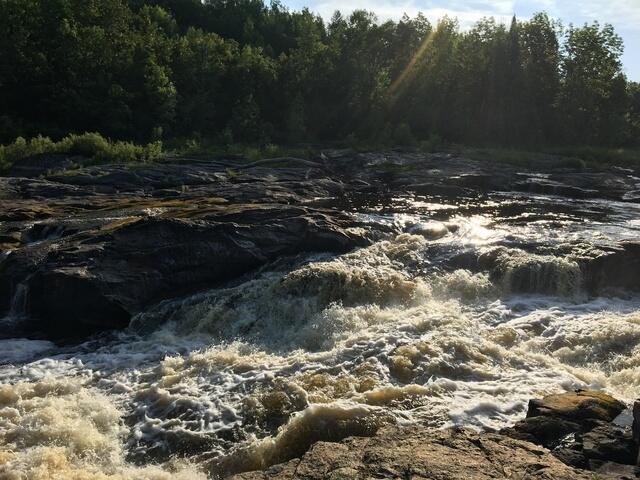 6B1AADF5-5628-40E0-B4E2-125C9D782589